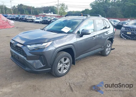 2024 Toyota Rav4 Xle/Woodland Edition из США, поврежденный, VIN 4T3RWRFV3RU111647